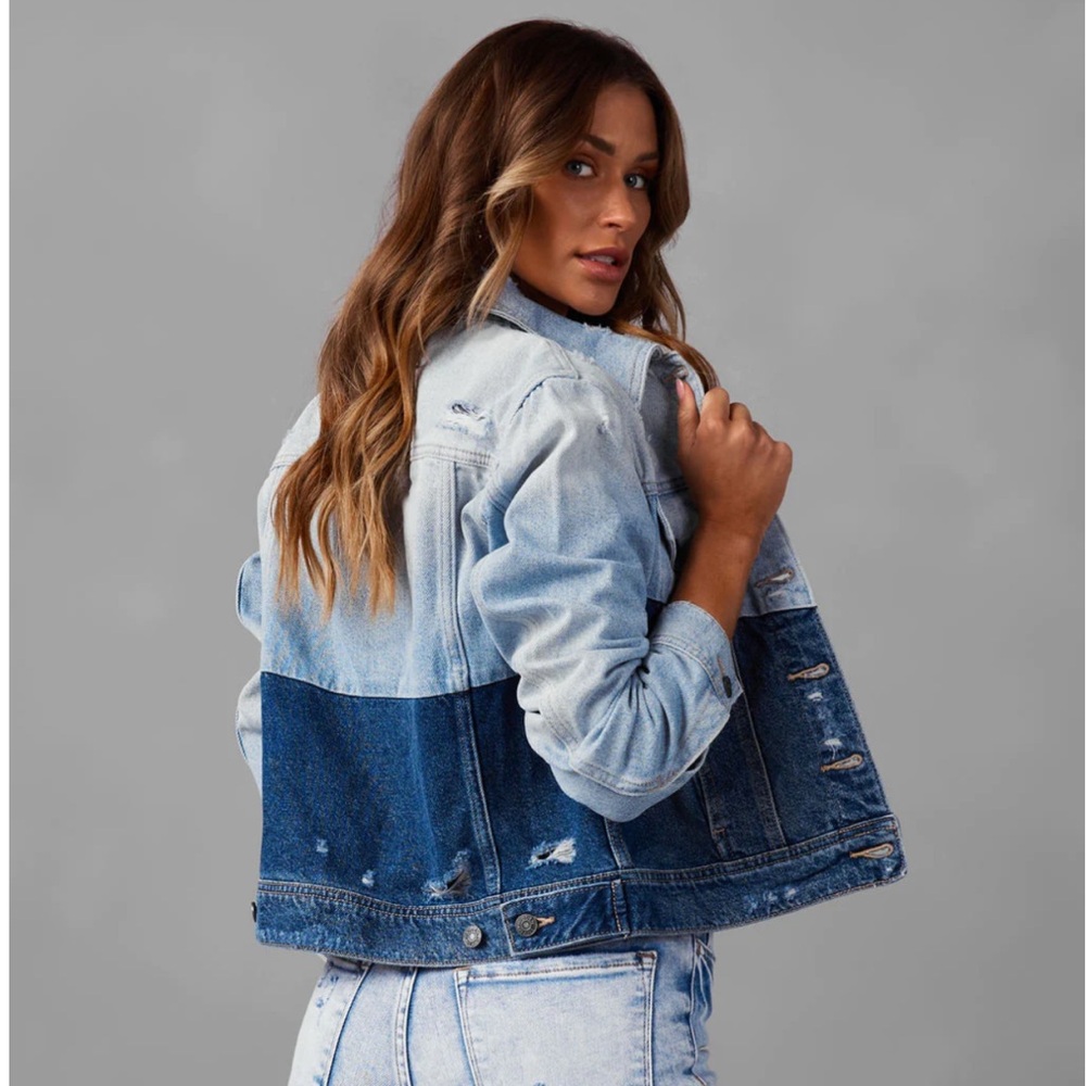 NWT Vici two toned denim jacket